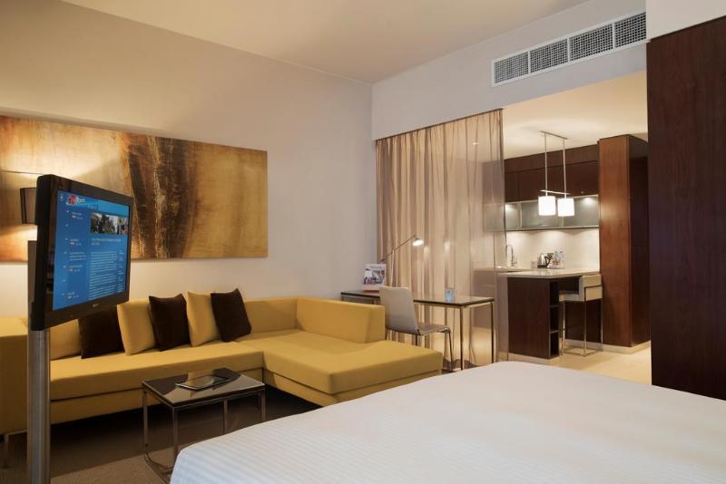 Pearl Rotana Capital Centre